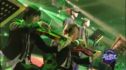 (劲歌串烧联唱)用歌声展现才华！劲唱团模仿唱歌游戏，挑战你的音乐技能！