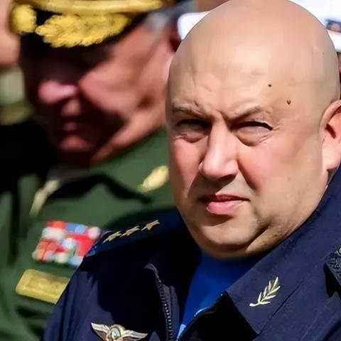 探索末日前线QQ登录版本的全新特色与游戏魅力，带你领略不一样的末日冒险体验