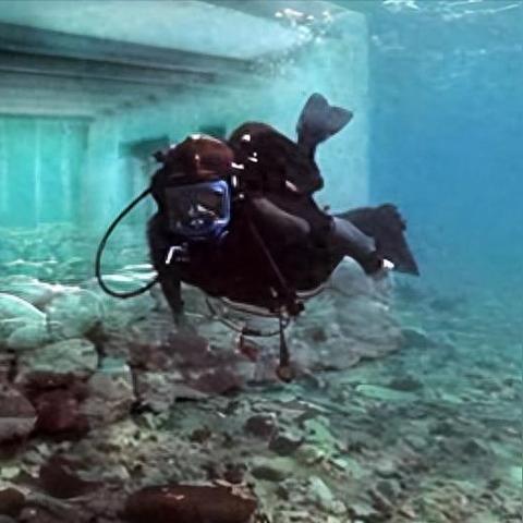 探寻遗迹，征战战场：探险者在神秘世界的遗迹战场游戏中的挑战.