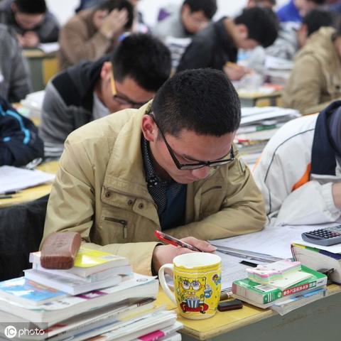 (2034年战争爆发)2024年将至,战争之影已悄然临近,世界格局再次动荡不安 (2034年战争爆发)2024年将至,战争之影已悄然临近,世界格局再次动荡不安