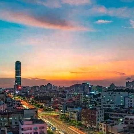 白小姐今晚特马期期准2024|未来科技新趋势解析_GM版.0.895